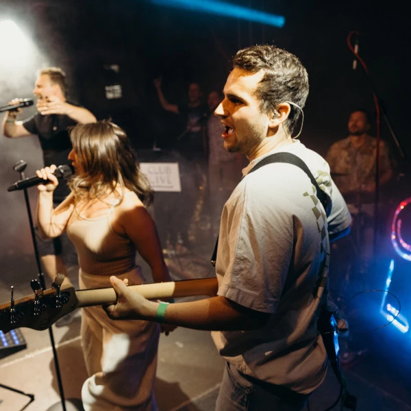 Bild von Tobi - Bass